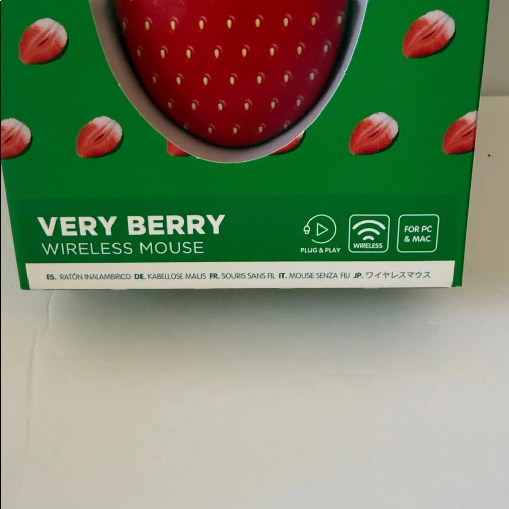 New Berry Design Wireless Mouse